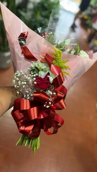 Bouquet de flores em Santos - foto 10