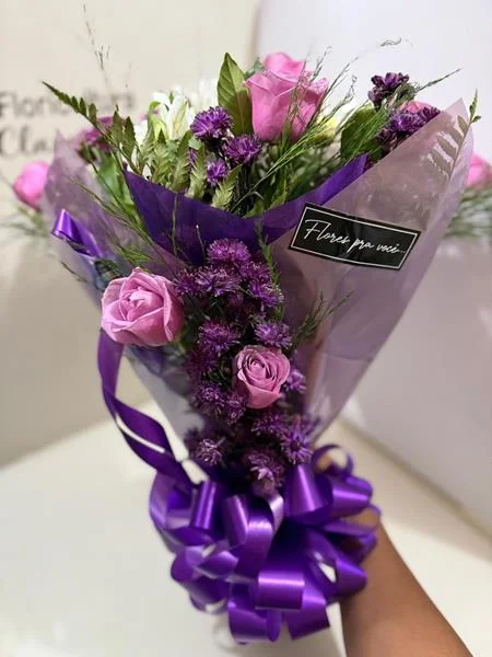 Bouquet de flores em Santos - foto 25