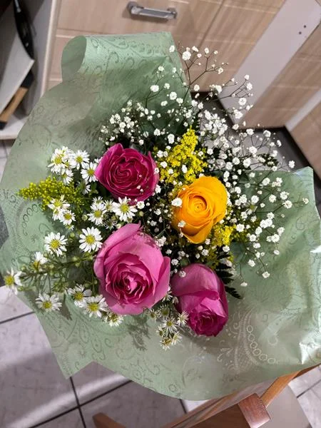 Bouquet de flores em Santos - foto 29